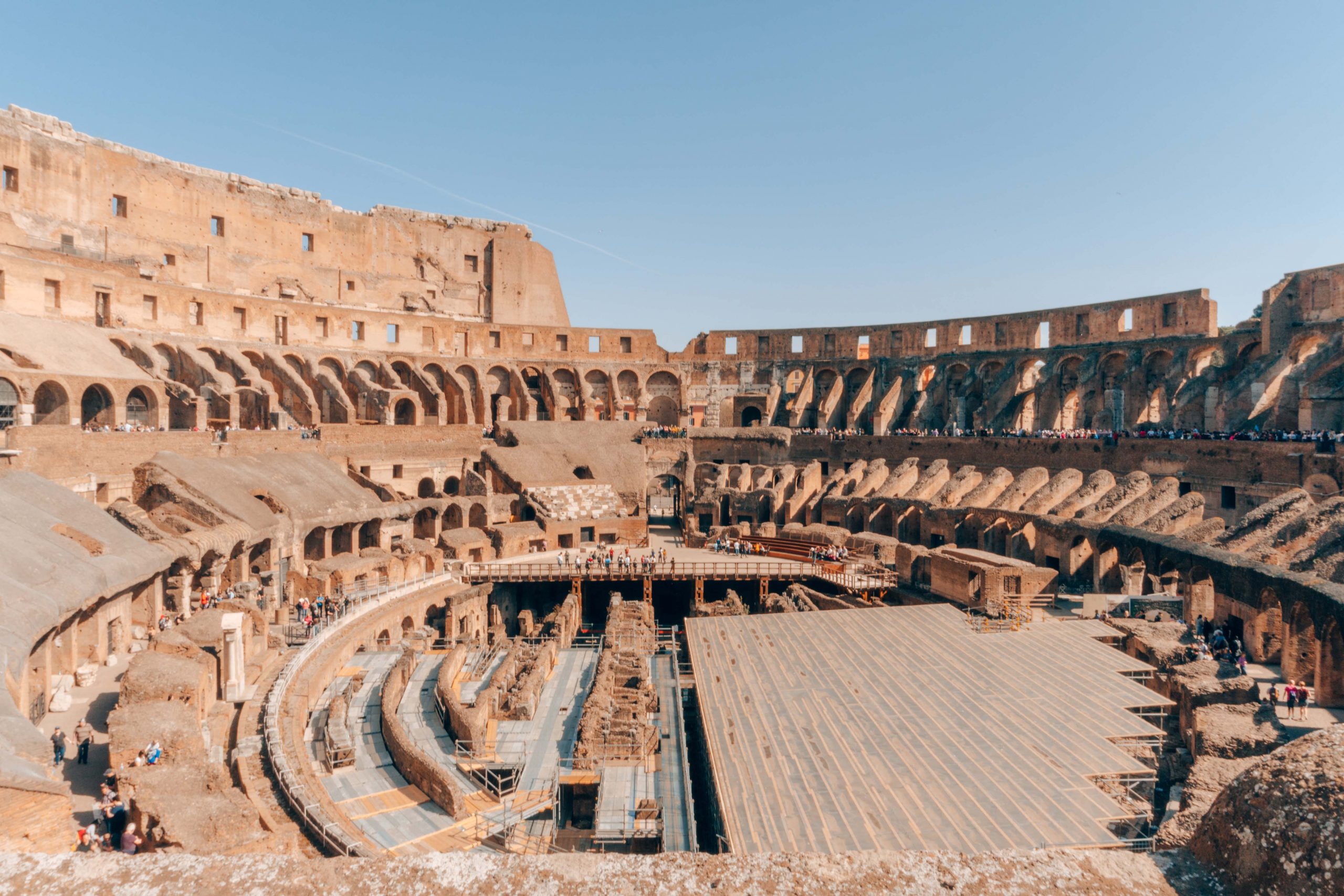 Mel Wanders – Rome, La Città Eterna: A Travel Guide